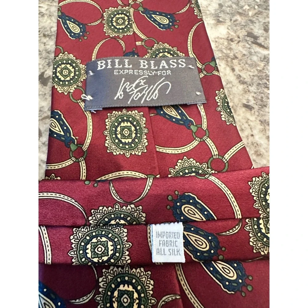 100% Silk Tie Bill Blass expressly for Lord & Taylor Burgundy Gold Blue Classic